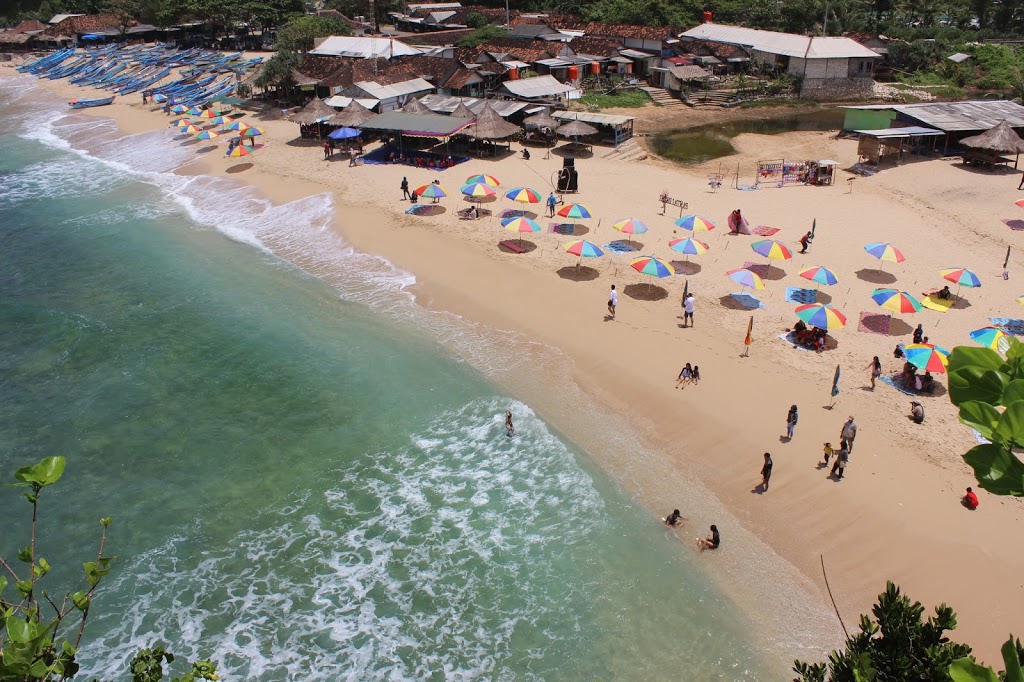 Trip to Beach with Bestfriend !